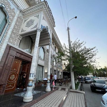 Kumush Saroy Palace Ташкент Екстер'єр фото